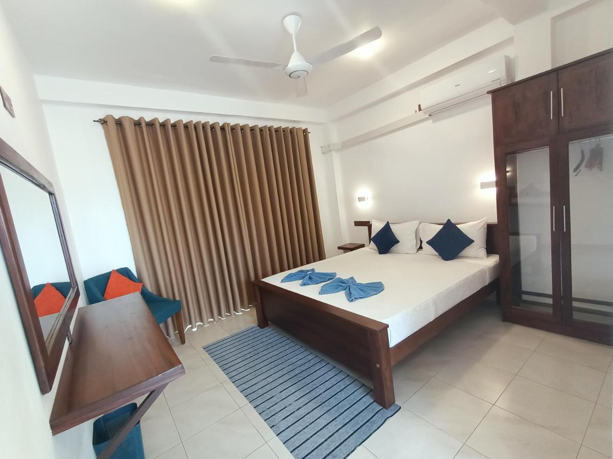 The Bamboo Tree Transit Hotel Katunayaka Extérieur photo